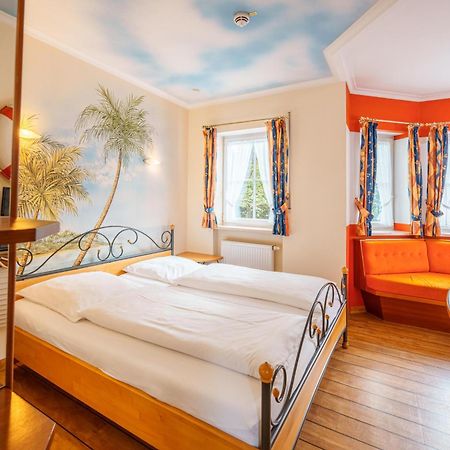 Koenig Ludwig Design Hotel Neu Zimmer Mit Sauna Oder Whirlpool Oder Mehr Altötting Dış mekan fotoğraf
