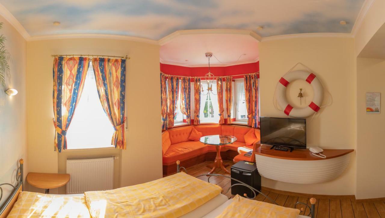 Koenig Ludwig Design Hotel Neu Zimmer Mit Sauna Oder Whirlpool Oder Mehr Altötting Dış mekan fotoğraf